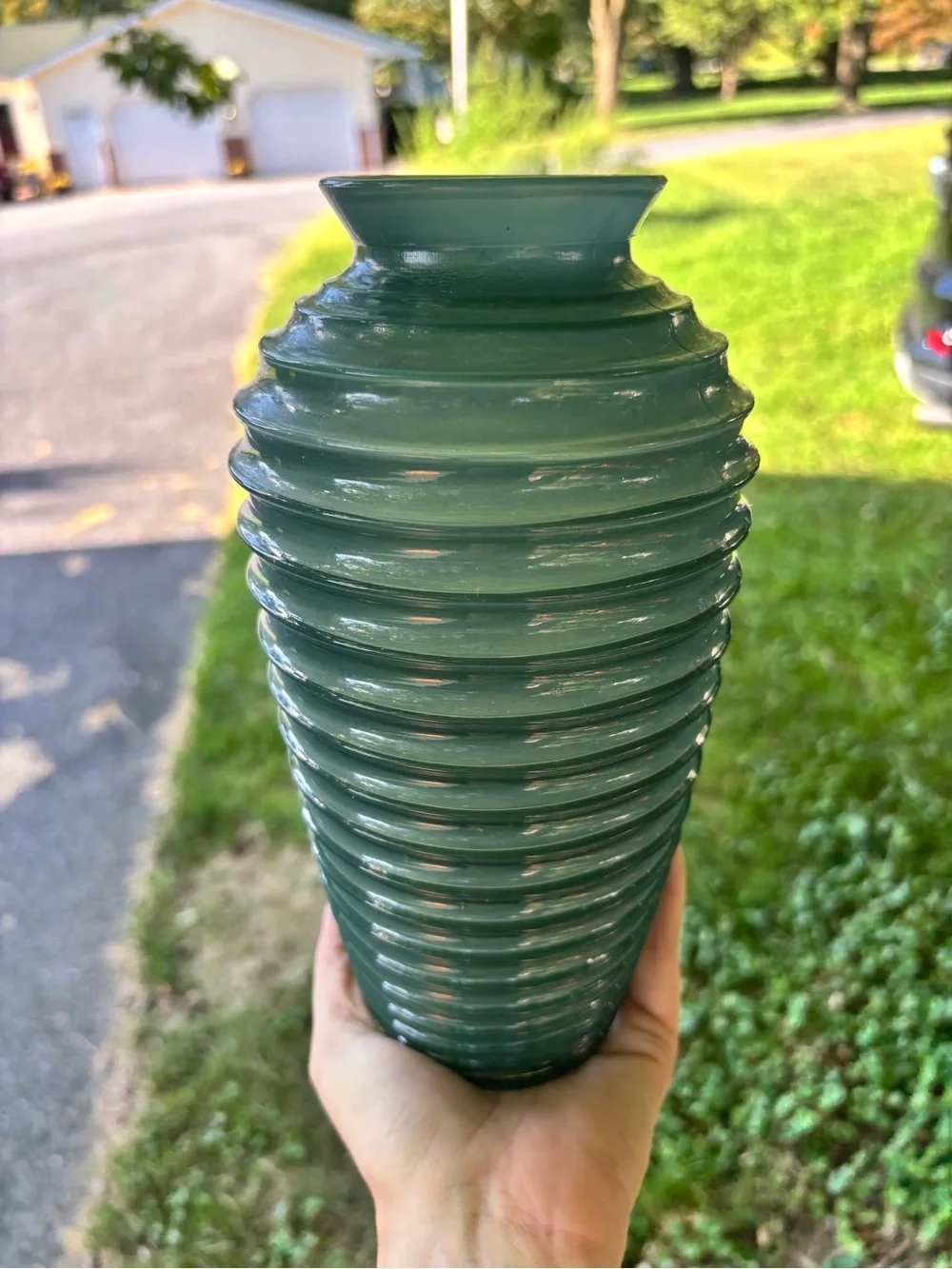 VINTAGE GREEN BEEHIVE ART-DECO INSPIRED VASE.